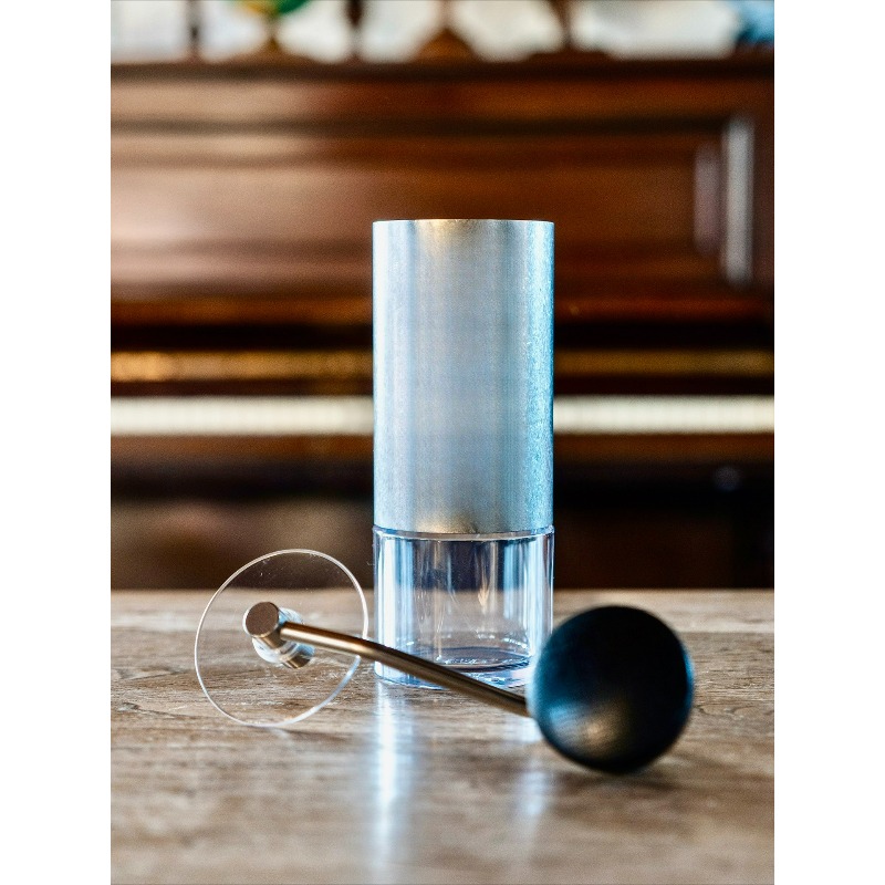 Coffee Grinder Burr - เครื่องบดกาแฟมือหมุน Commander C40 นำเข้าจากเยอรมนี รุ่น Tiger